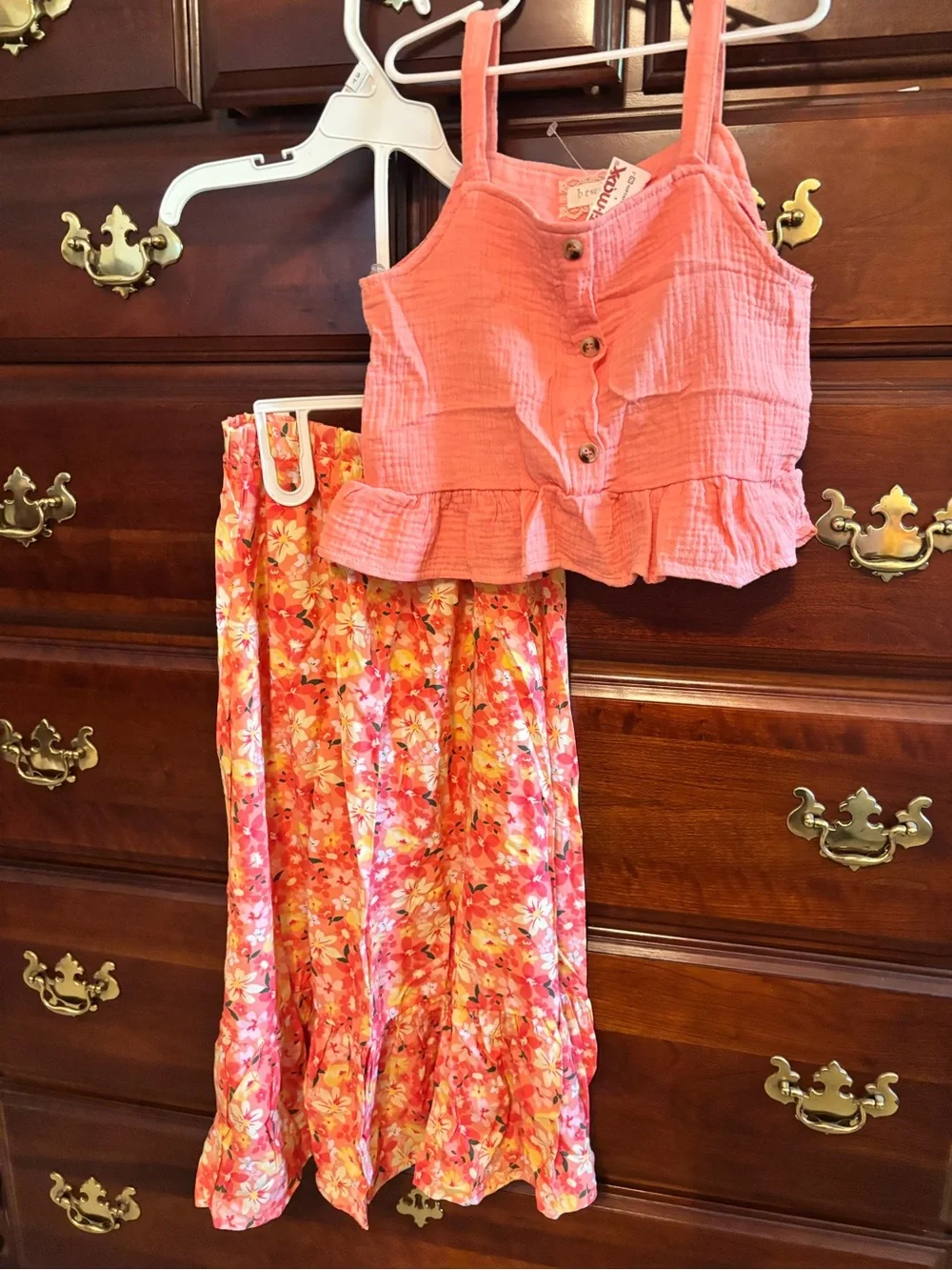 Between size 8 NWT skirt set - Picture 2 of 11
